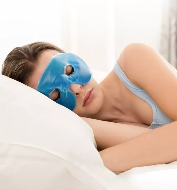 Post-operative care after blepharoplasty: use cold compresses